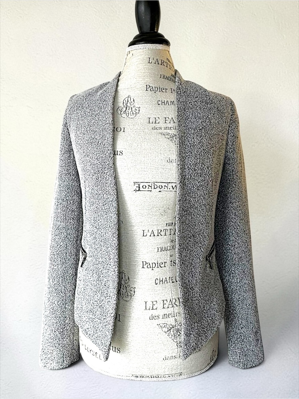 Dynamite Gray Textured Open Front Blazer XS - Silver Zipper Pockets